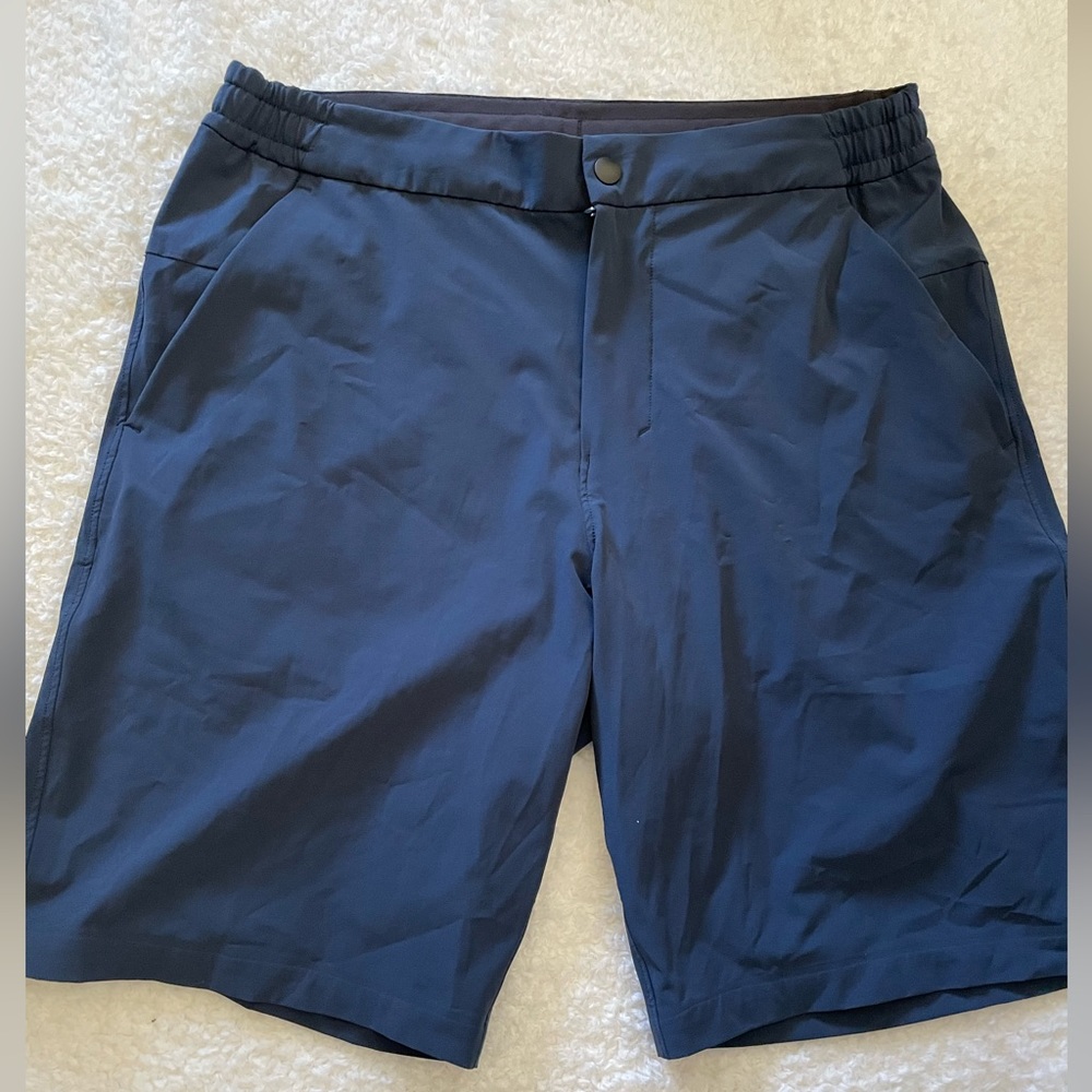 lululemon commission shorts - Picture 3 of 7